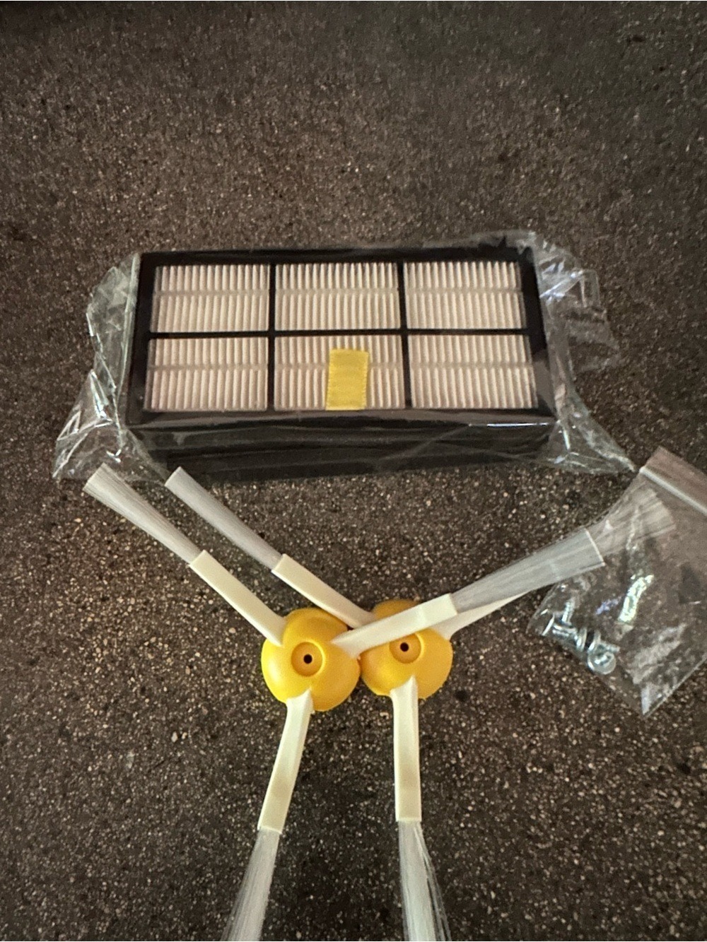 Replacement Roomba Vacuum Side Brushes and HEPA Filter - Yellow